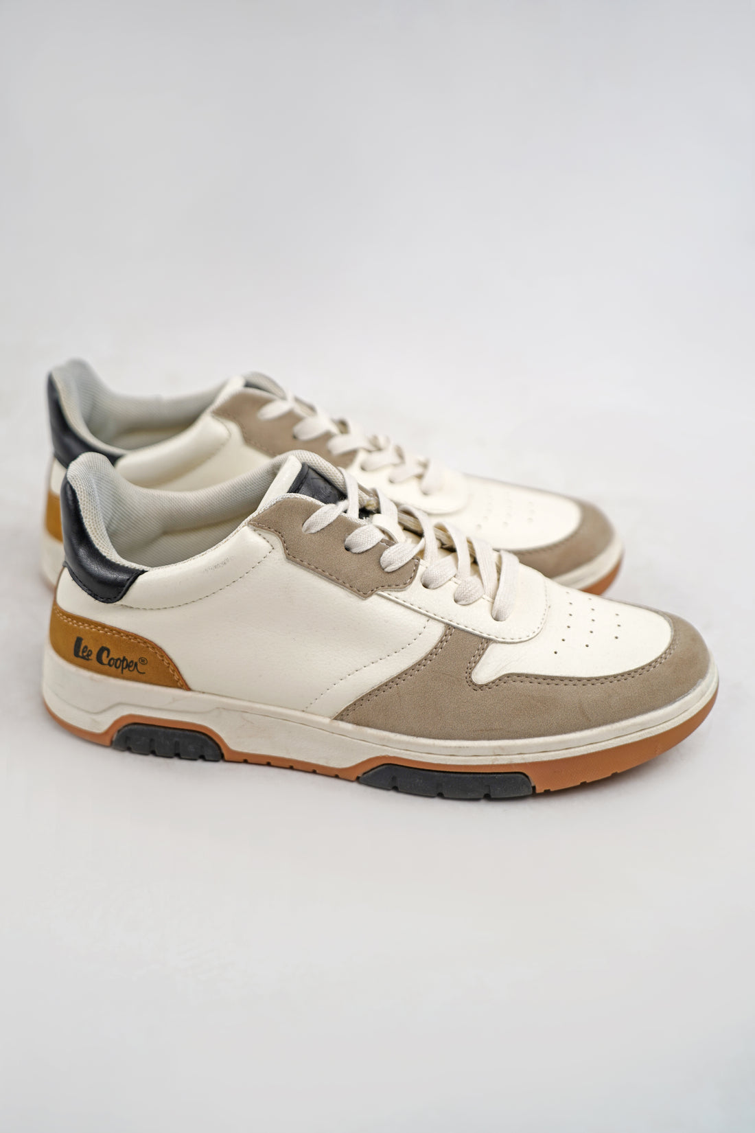 Lev Chaussures
