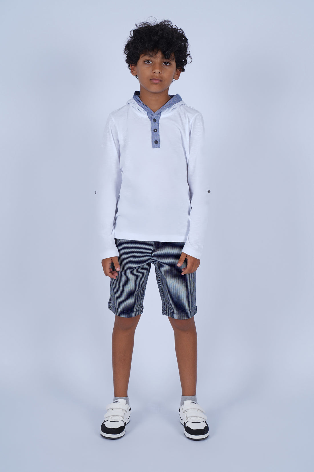 ThomasSS25Jr-Tml T-shirt ML avec Capuche